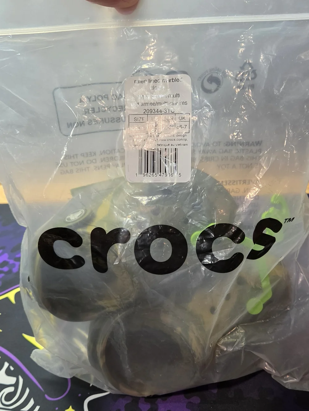 CROCS Kids Olive Camo Fuzzy-Lined Clogs
